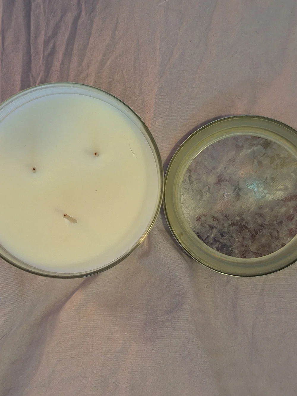 Bath & Body Works Cactus Blossom Scented Candle — White/Tan